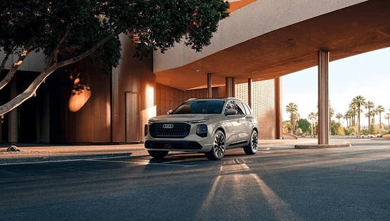 NOVÉ AUDI Q7. IKONA, KTERÁ UDÁVÁ SMĚR. ZNOVU.