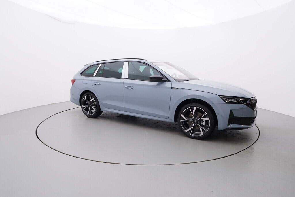 O011014728_16.webp_Octavia Combi Sportline 1,5 TSI 110 kW DSG