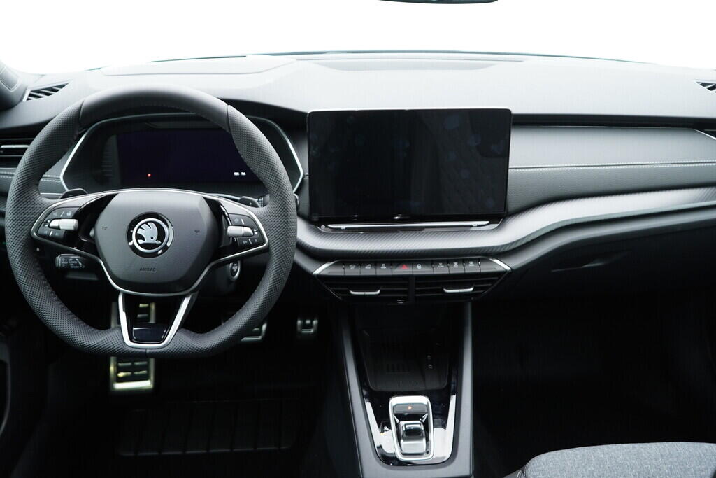 O011014728_19.webp_Octavia Combi Sportline 1,5 TSI 110 kW DSG