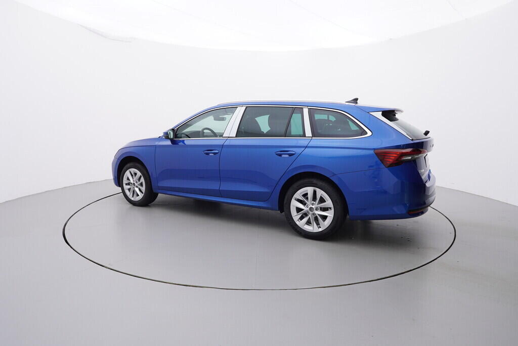 O011015334_12.webp_Octavia Combi Top Selection 1,5 TSI 110 kW DSG