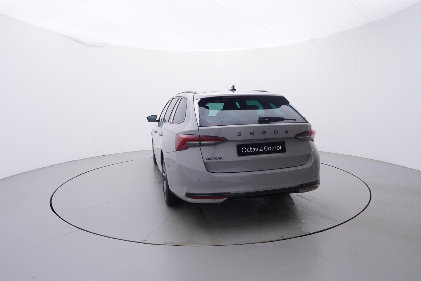 O011016197_13.webp_Octavia Combi Sportline 1,5 TSI 110 kW 7st. DSG