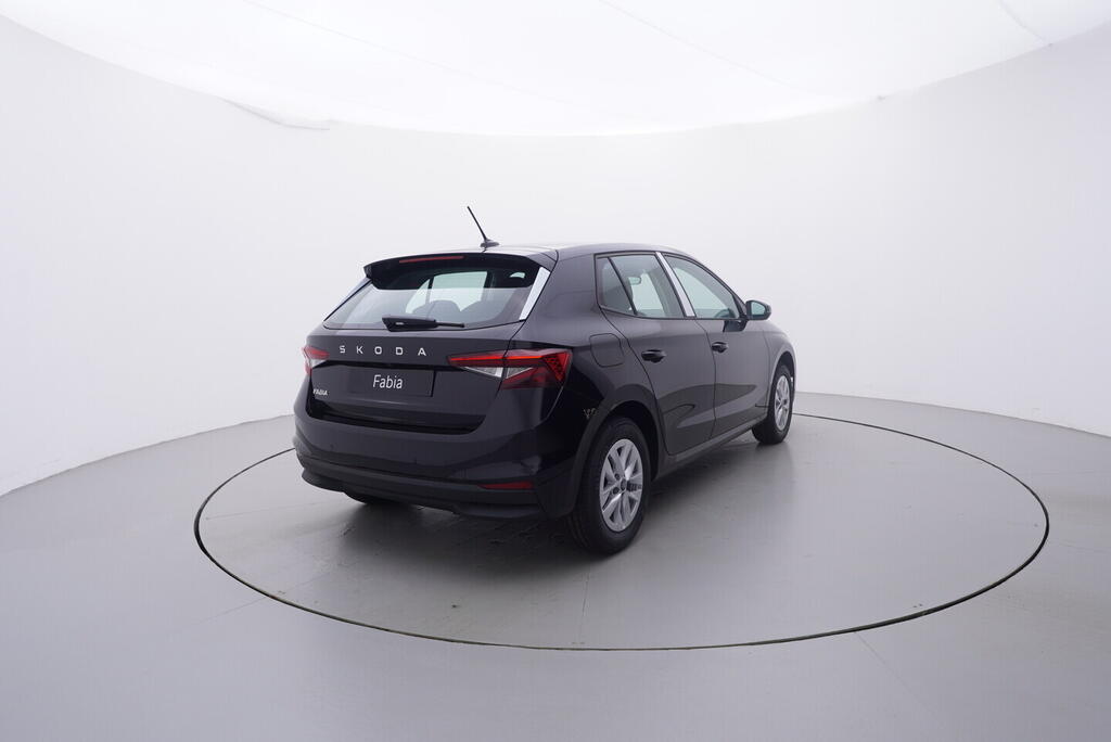 O011016700_14.webp_Fabia 130 let 1,0 TSI 70 kW 5st.manual