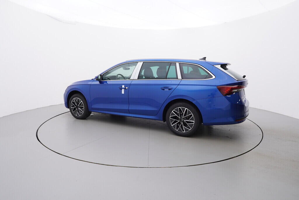 O011016707_12.webp_Octavia Combi Top Selection 1,5 TSI m-HEV 85 kW 7AP
