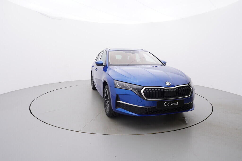 O011016707_17.webp_Octavia Combi Top Selection 1,5 TSI m-HEV 85 kW 7AP