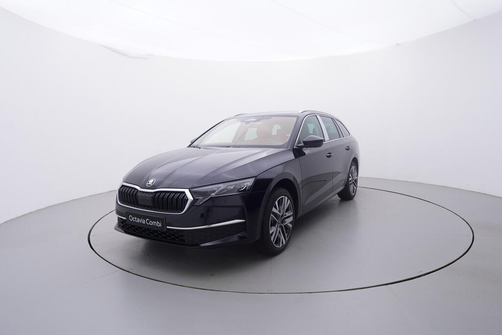 O011016714_10.webp_Octavia Combi Selection 2,0 TDI 110 kW