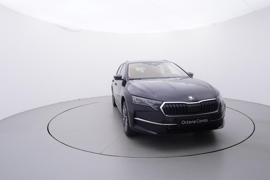 O011016714_17.webp_Octavia Combi Selection 2,0 TDI 110 kW