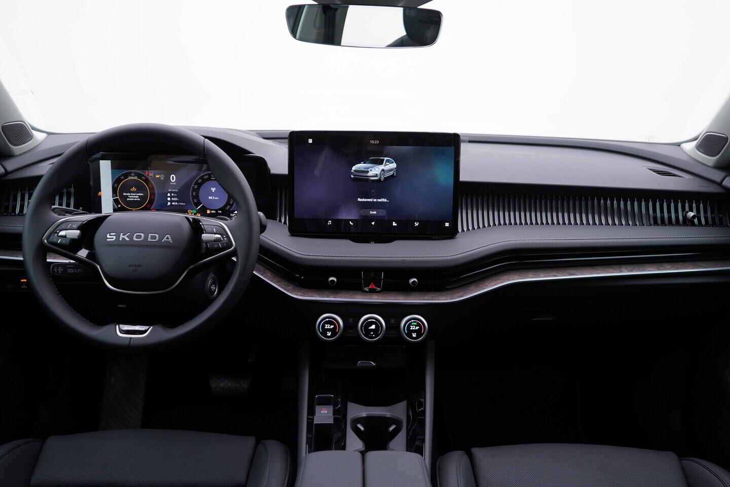 O011016720_19.webp_Superb Combi L&K 2,0 TDI 4x4 142 kW