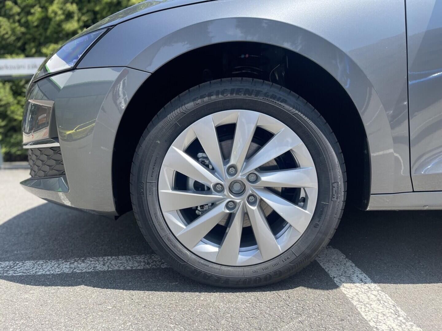 O011016977_12.webp_Octavia Combi Selection 1,5 TSI 110 kW