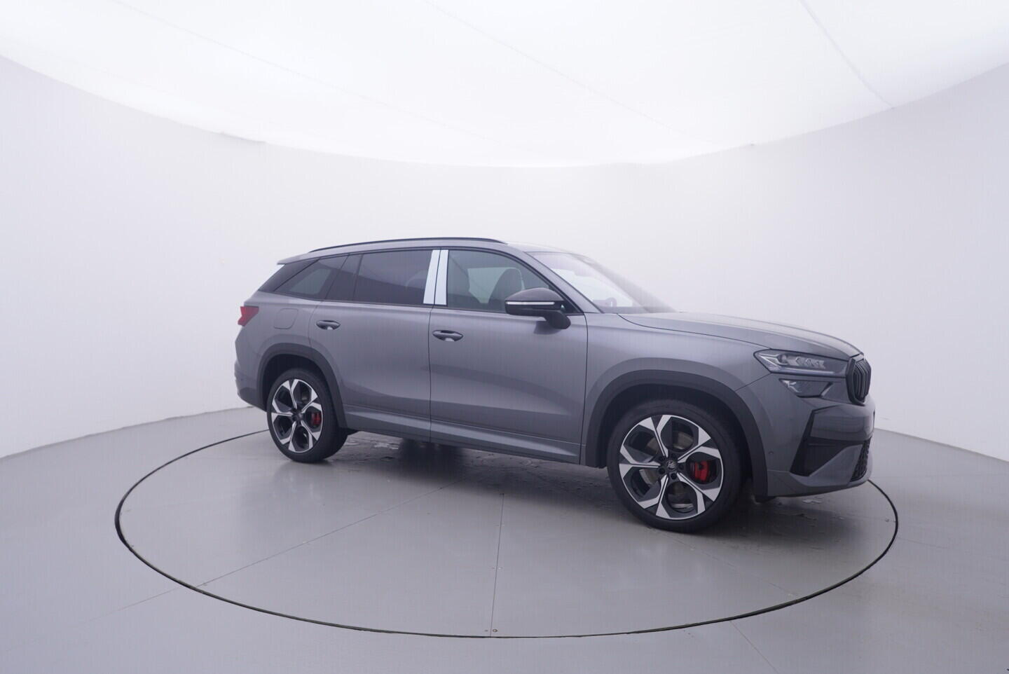 O011017105_16.webp_Kodiaq RS 2.0 TSI 4x4 195 kW