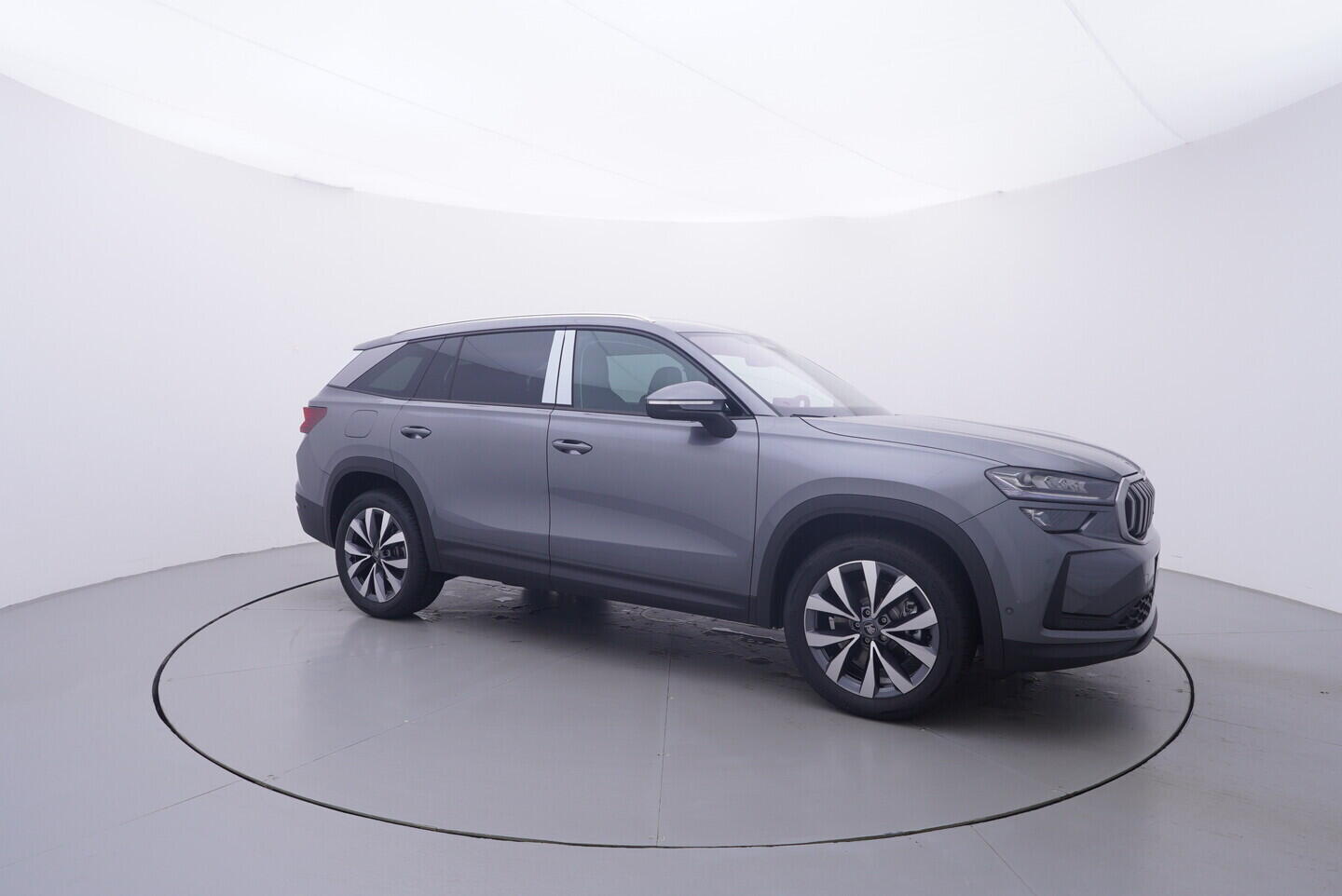 O011017285_16.webp_Kodiaq Selection 2.0 TDI 4x4 142 kW