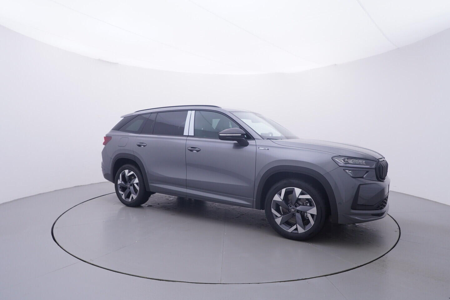 O011017289_16.webp_Kodiaq Sportline 2.0 TDI 4x4 142 kW
