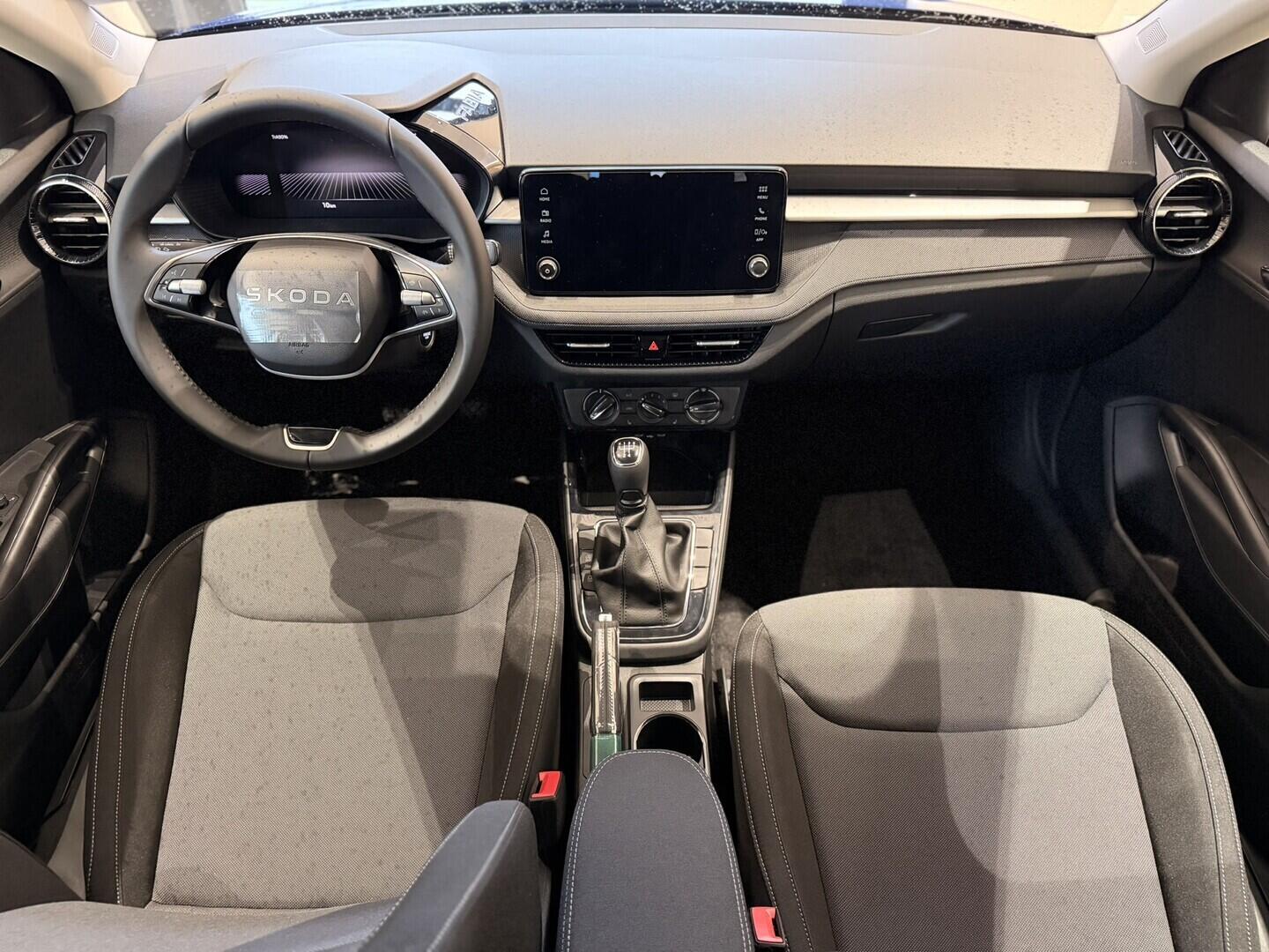 O011017398_15.webp_Fabia Selection 1.0 MPI 59 kW