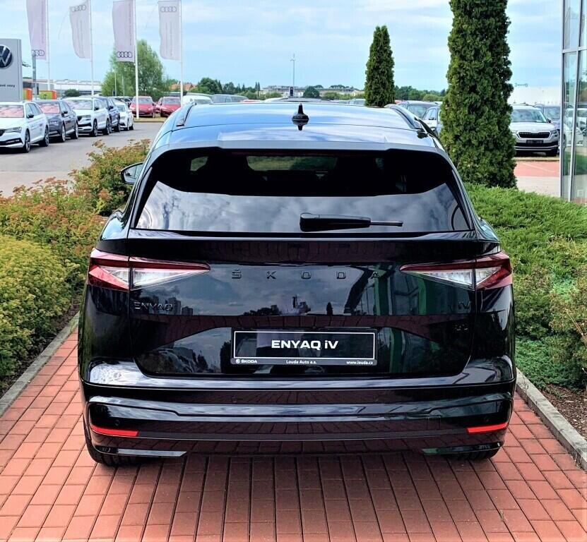 O011017399_12.webp_Enyaq Sportline 82 kWh 150 kW