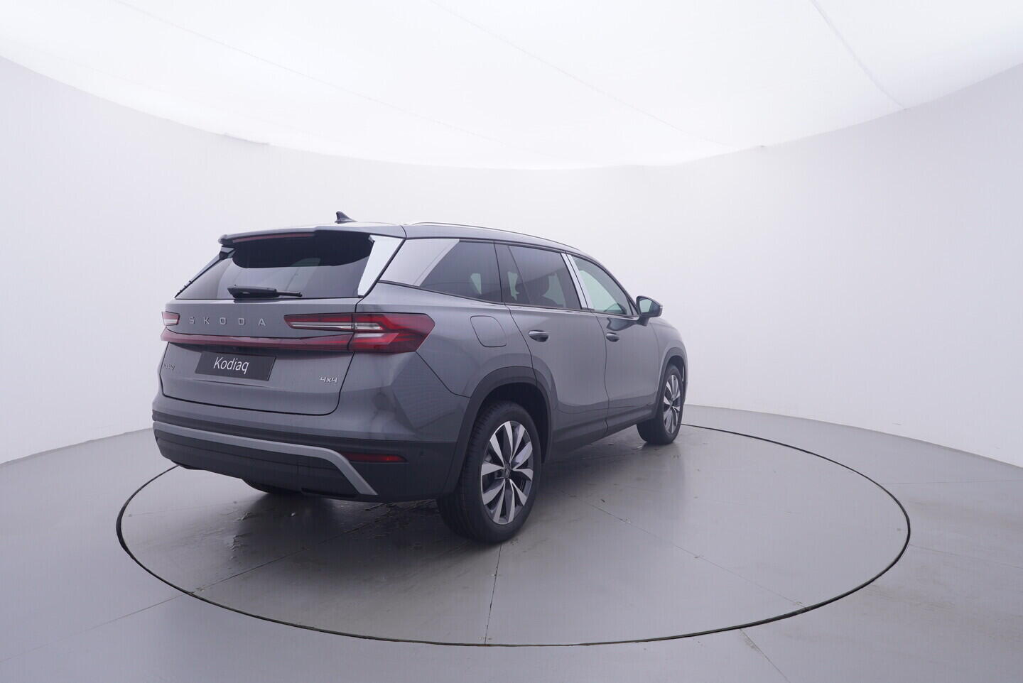O011017451_14.webp_Kodiaq Selection 2.0 TDI 4x4 142 kW
