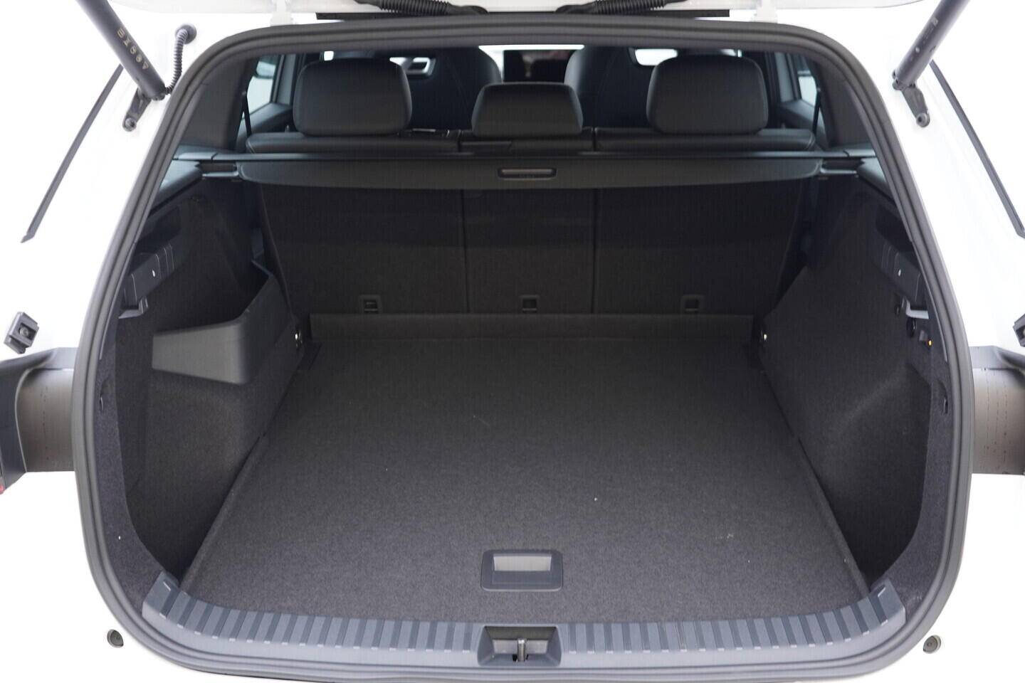 O011017476_20.webp_Kodiaq Sportline 2.0 TDI 4x4 142 kW
