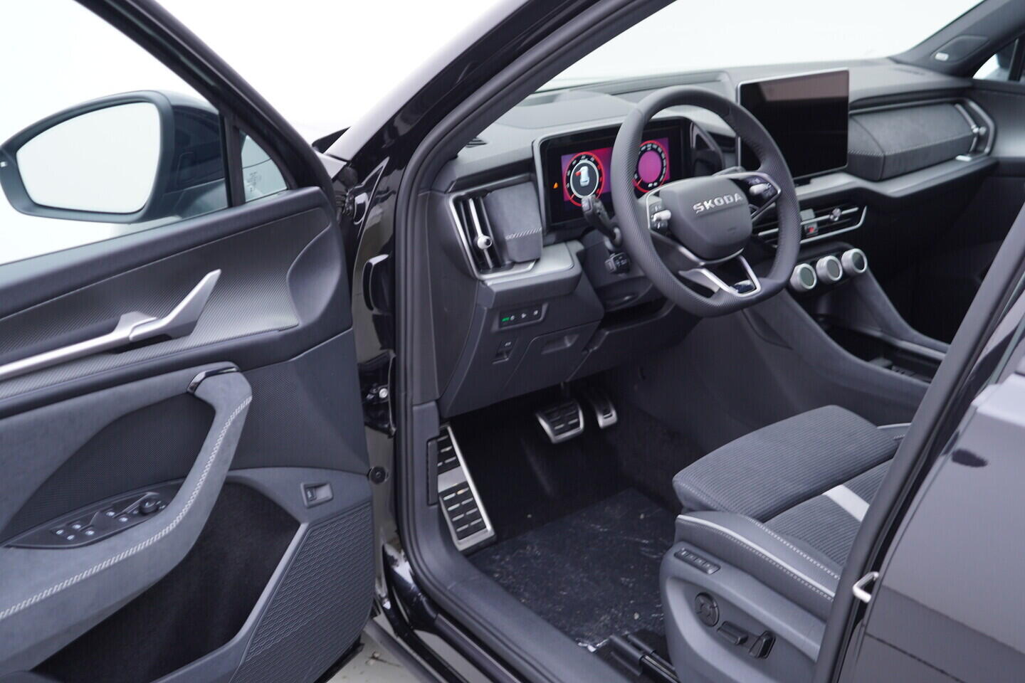 O011017479_18.webp_Kodiaq Sportline 2.0 TDI 4x4 142 kW