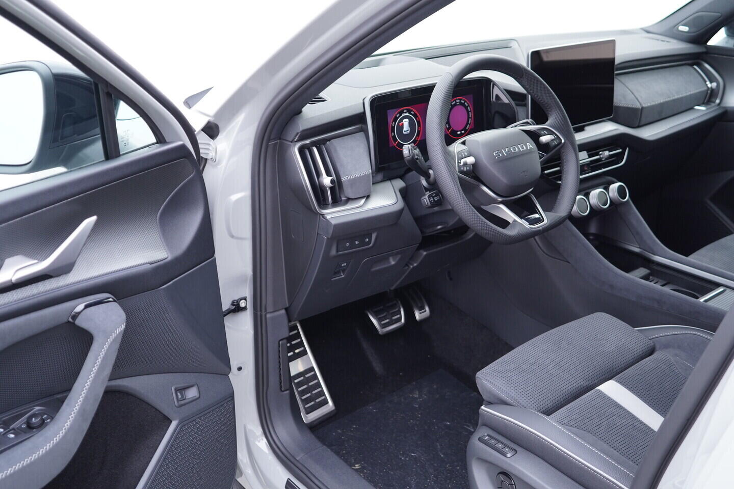 O011017480_18.webp_Kodiaq Sportline 2.0 TDI 4x4 142 kW