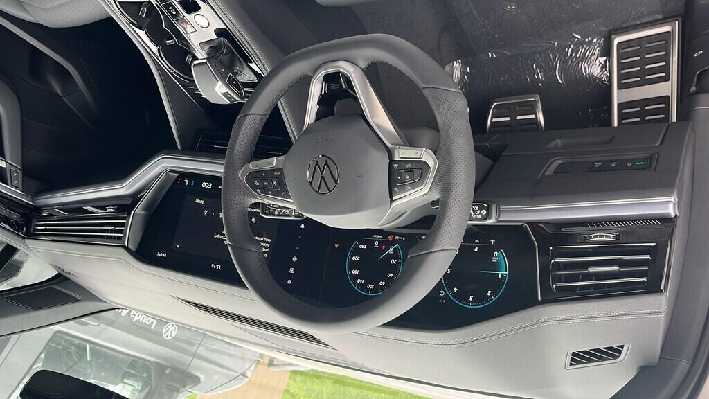 O021O08062_17.webp_Touareg R-Line V6 3,0 TDI 210 kW Tiptronic 8st. automat