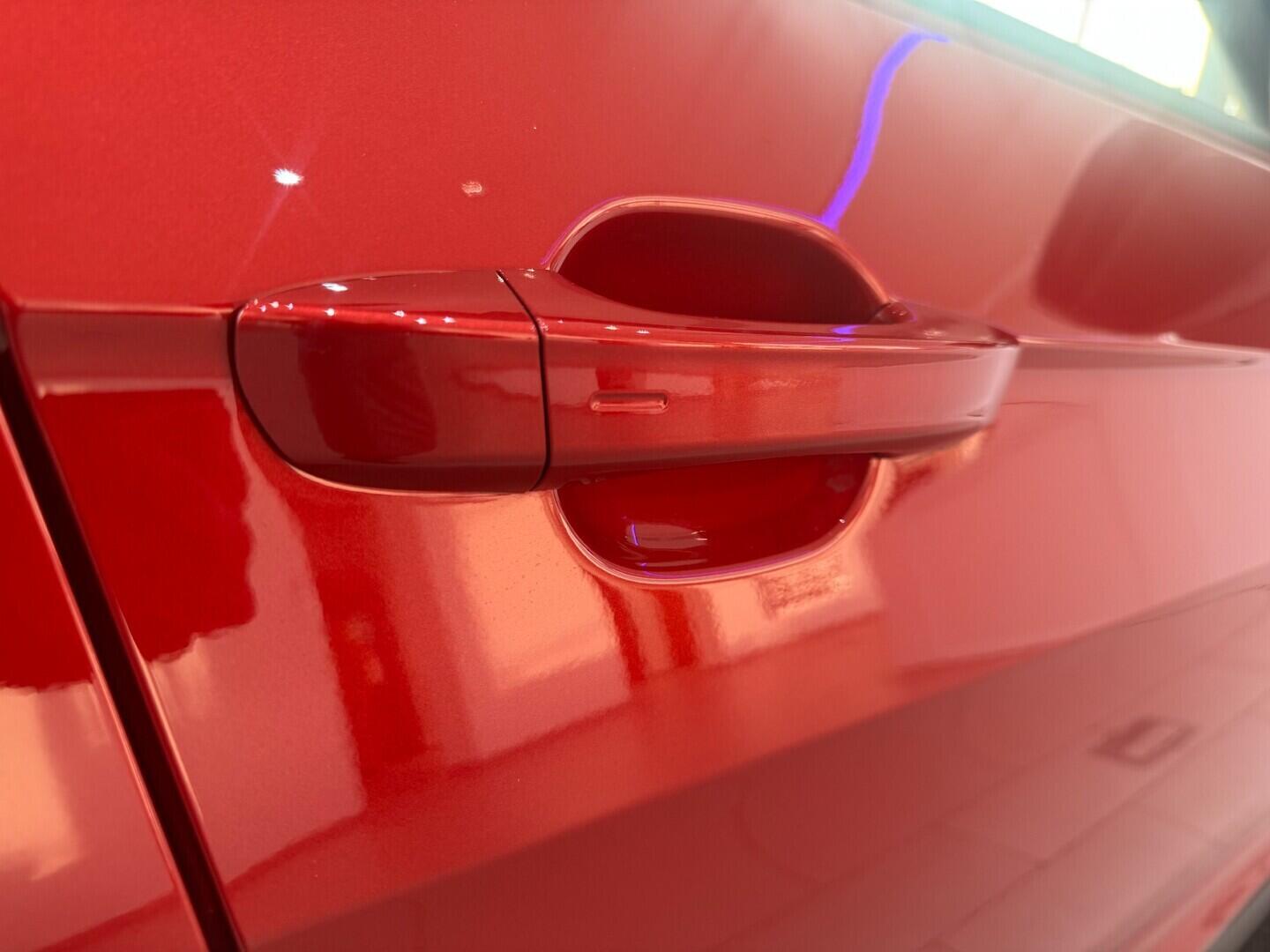 O021O08163_18.webp_T-Cross People  1,5 TSI 7DSG 110 kW