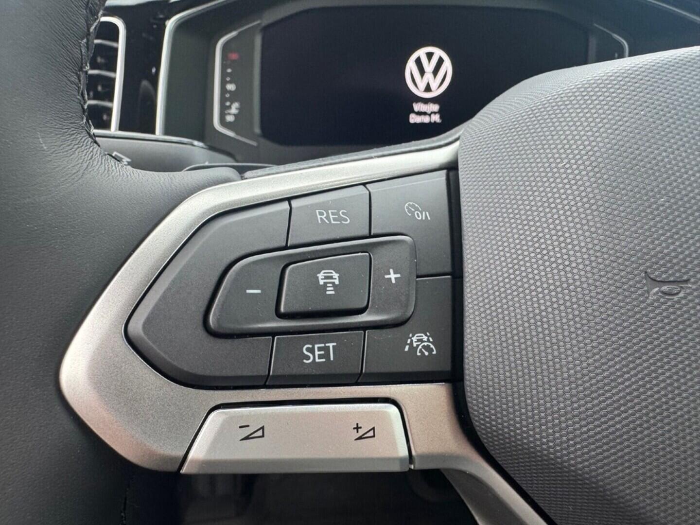 O021O08165_25.webp_Taigo R-Line People 1,5 TSI 110 kW