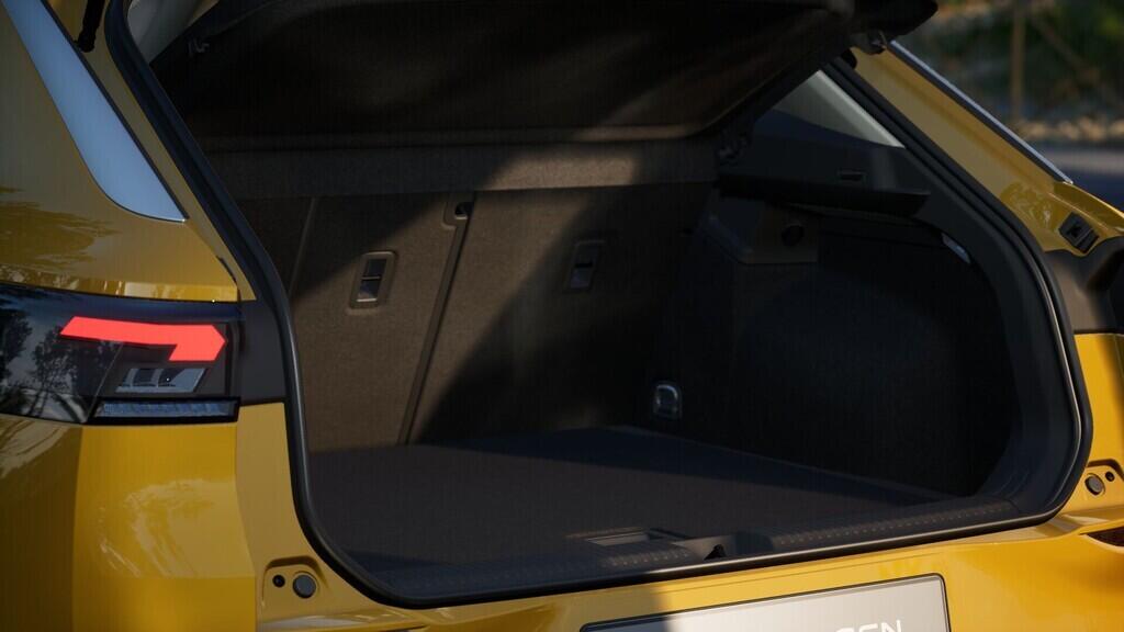 O021O08238_18.webp_T-Roc Life 1,5 eTS 85 kW 7 DSG