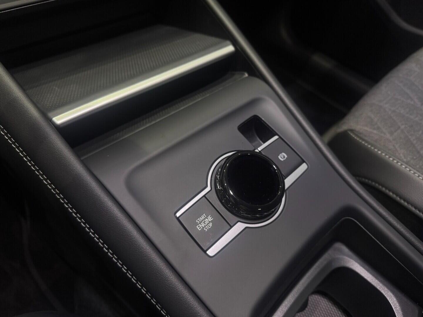 O021O08260_22.webp_Tayron People 1,5 eTSI mHEV 110 kW