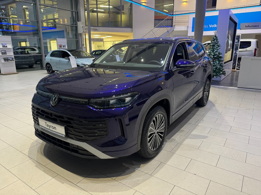 Tayron People 1,5 eTSI mHEV 110 kW  SKLADEM