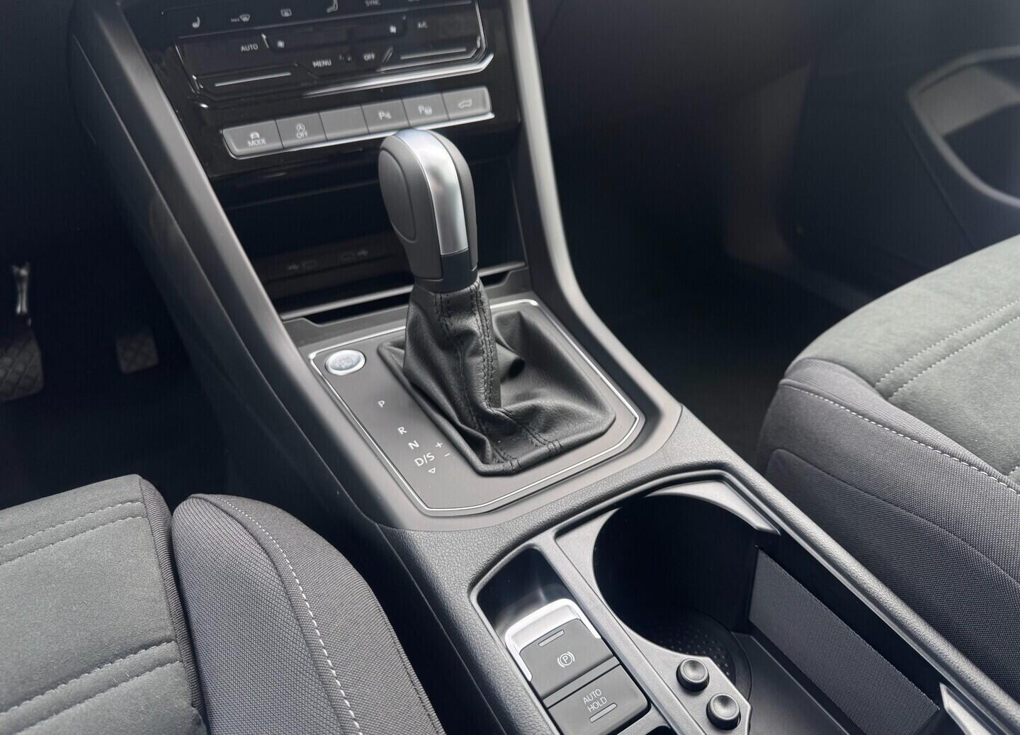 O021O08263_20.webp_Touran People 1,5 TSI EVO2 7DSG 110 kW