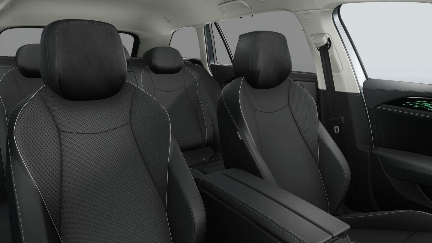 O021O08306_16.webp_Passat Elegance 2,0 TDI 110 kW  7 Automatická 110 kW