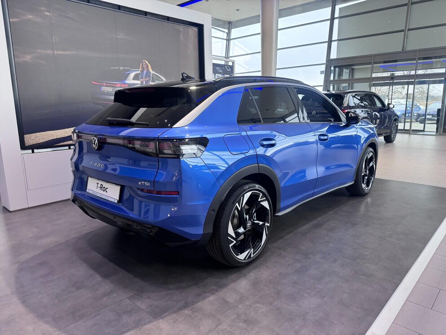 O021O08320_14.webp_T-Roc R-Line 1,5 eTSI 7DSG 110 kW