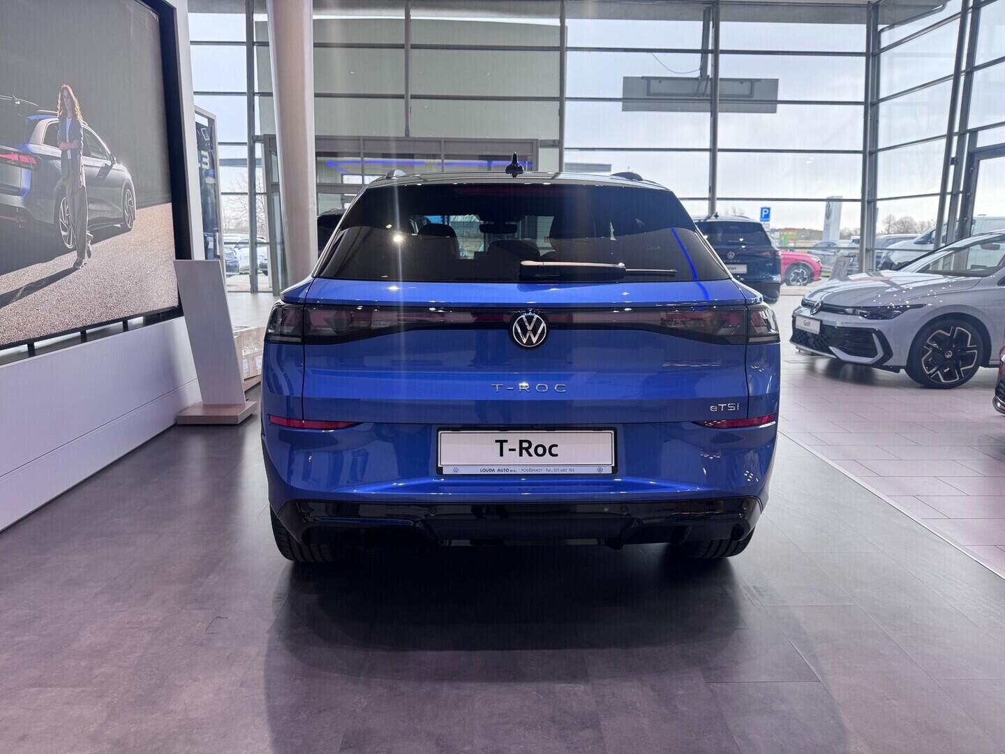 O021O08320_15.webp_T-Roc R-Line 1,5 eTSI 7DSG 110 kW