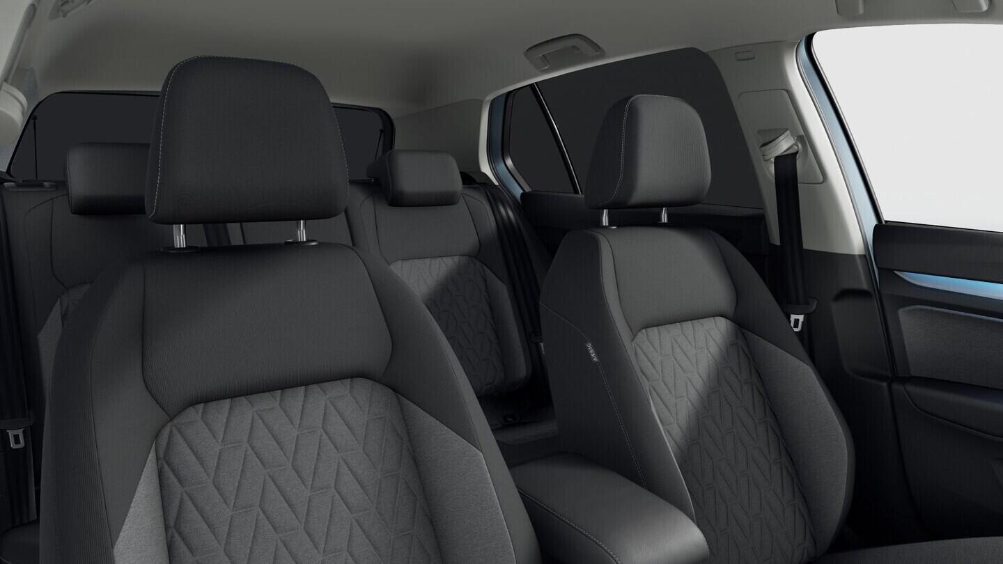 O021O08331_16.webp_Golf People 1,5 TSI 85 kW  Operativní leasing od 5.447 kč bez DPH !