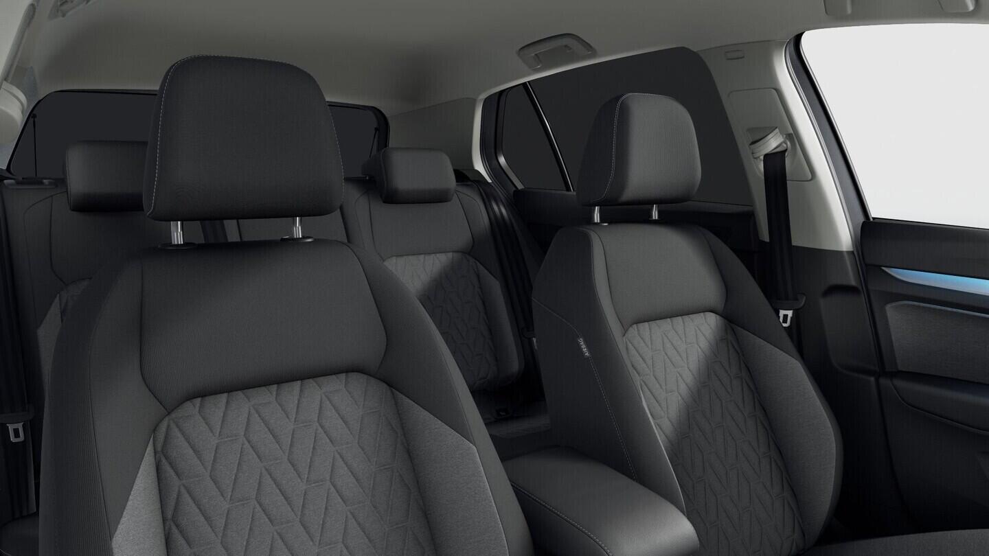 O021O08332_15.webp_Golf People 1,5 TSI 85 kW  Operativní leasing od 5.447 kč bez DPH !