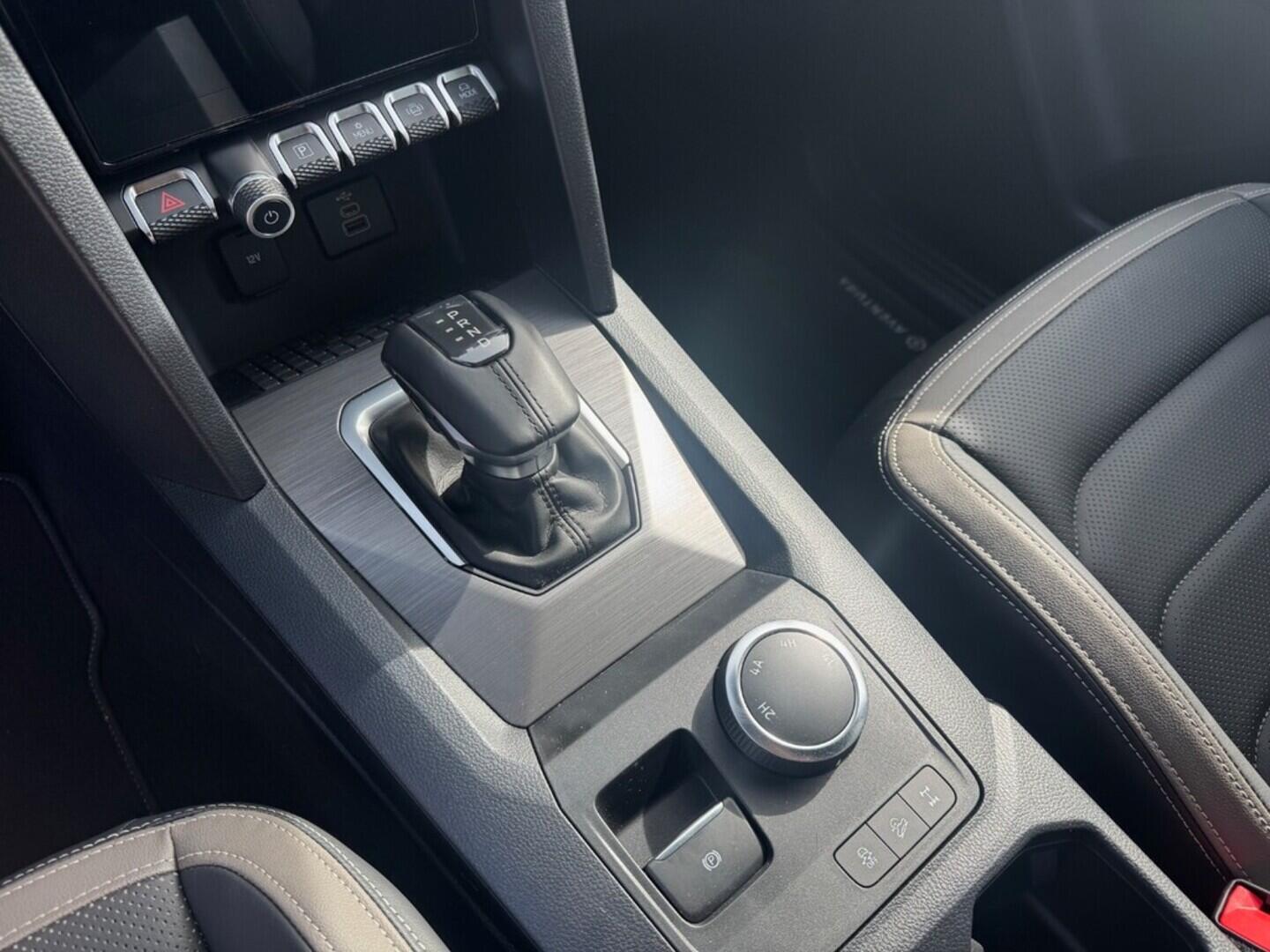 O021U02235_24.webp_Amarok DC Aventura  3,0 TDI 10AUT 177 kW