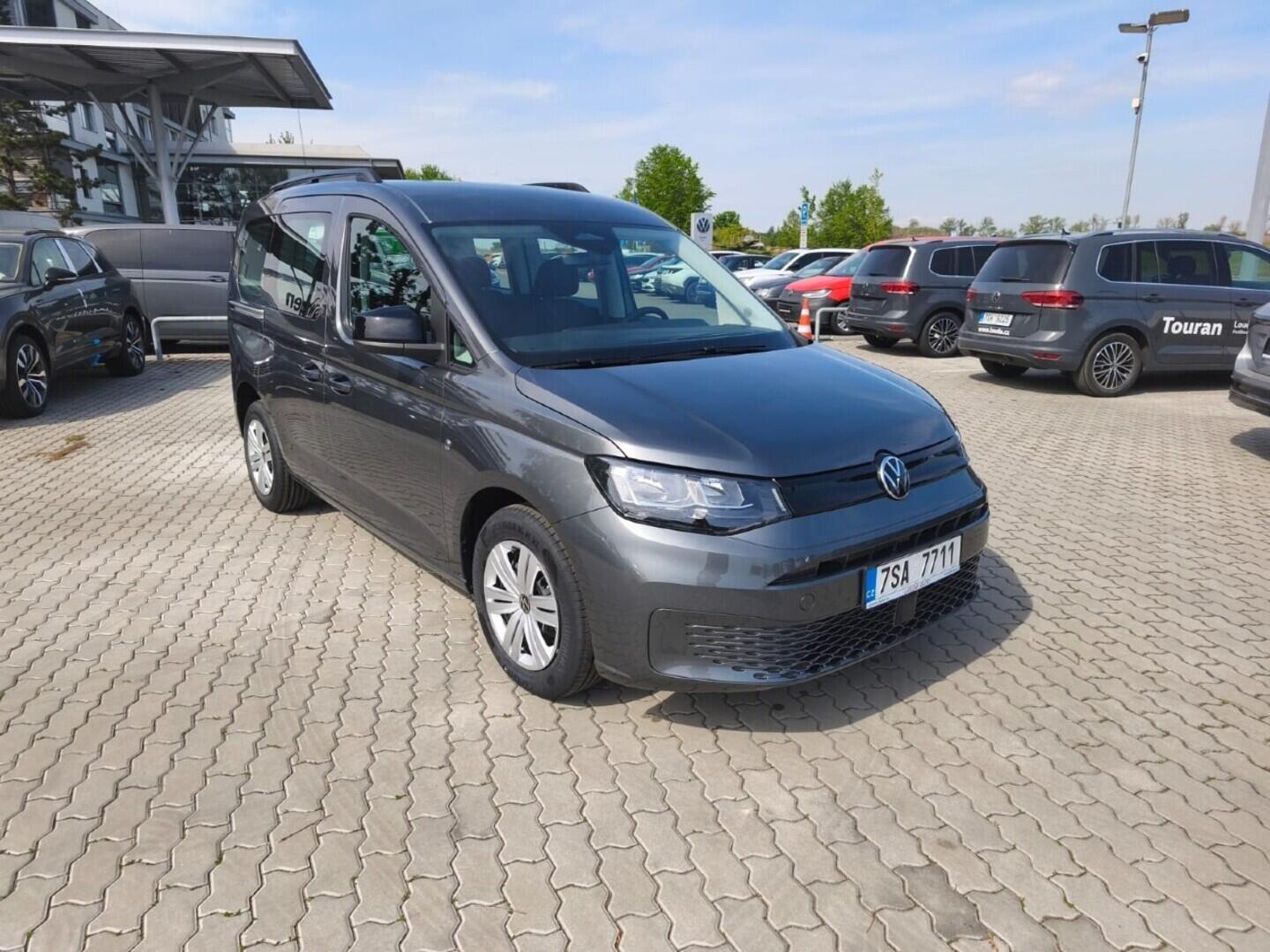 O021U02317_12.webp_Akční Caddy 1,5 TSI DSG 85 kW