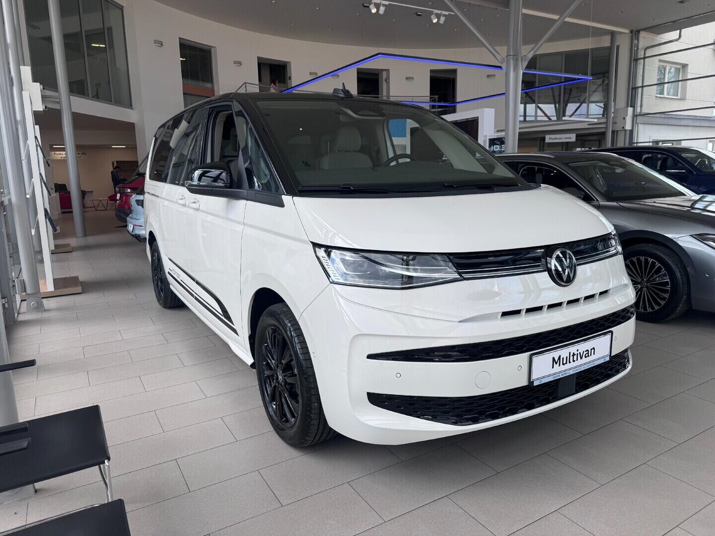 O021U02346_12.webp_Akční Multivan Long Life 2,0 TDI 110 kW 7 DSG