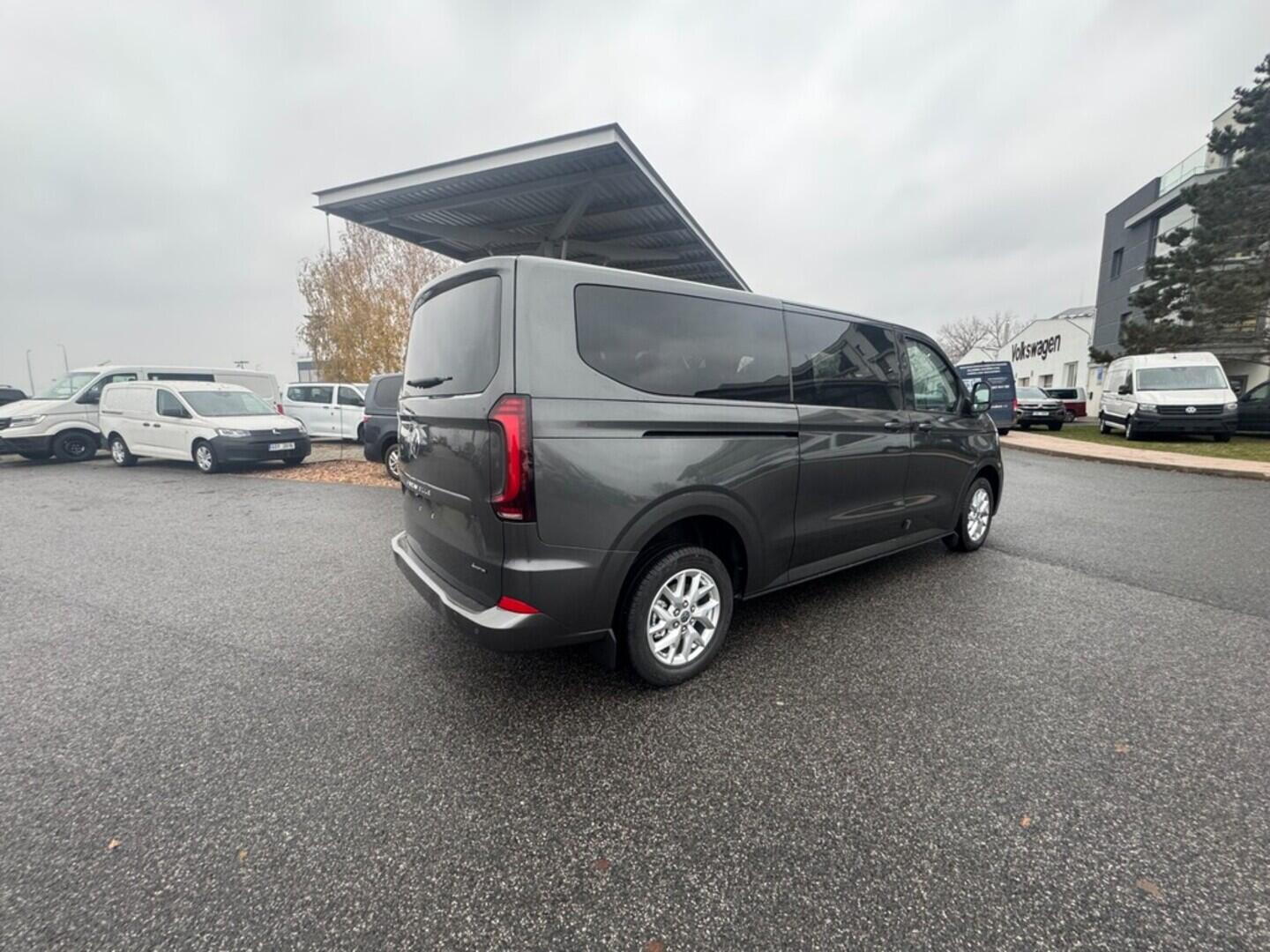 O021U02362_14.webp_Caravelle Style 2.0 TDI 4MOT 8AUT DR 125 kW