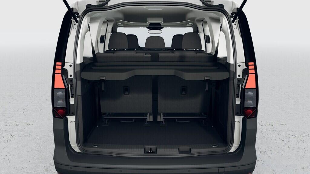 O021U02370_17.webp_Akční Caddy Maxi 1,5 TSI 85 kW 6 G