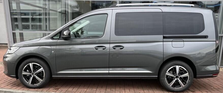 O021U02373_11.webp_Akční Caddy Maxi Style 1,5 TSI PHEV Plug-in hybrid 84 kW 6 DSG