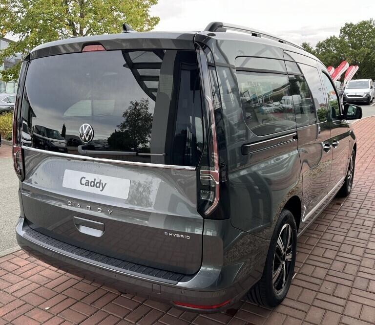 O021U02373_17.webp_Akční Caddy Maxi Style 1,5 TSI PHEV Plug-in hybrid 84 kW 6 DSG