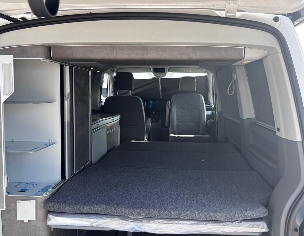 O021U02377_23.webp_Akční California 6.1 Ocean 2,0 TDI 4MOT DSG 110 kW  Skladem