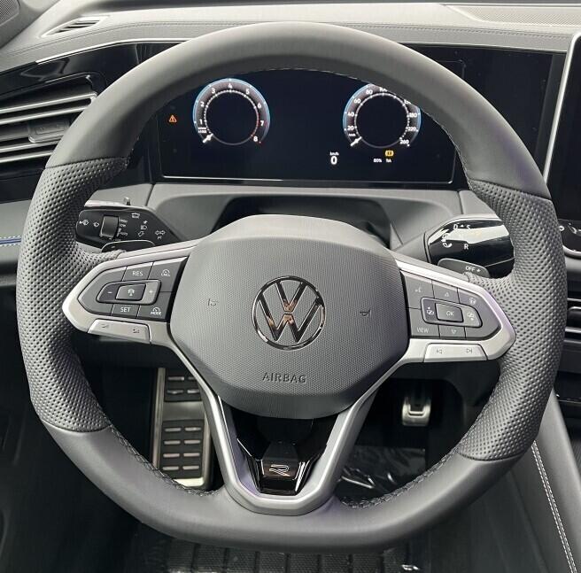 O121O07438_23.webp_Tiguan R-Line 1,5 eTSI mHEV 110 kW 7 DSG