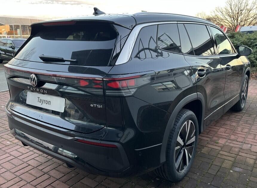 O121O07615_16.webp_Tayron People 1,5 eTSI 7DSG 110 kW