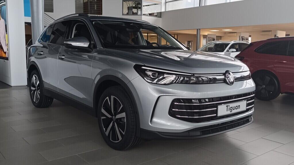 O121O07645_18.webp_Tiguan Elegance 1,5 eTSI 110 kW 7 DSG