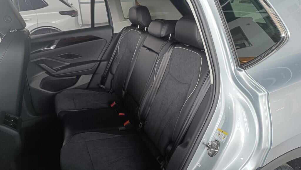 O121O07645_21.webp_Tiguan Elegance 1,5 eTSI 110 kW 7 DSG