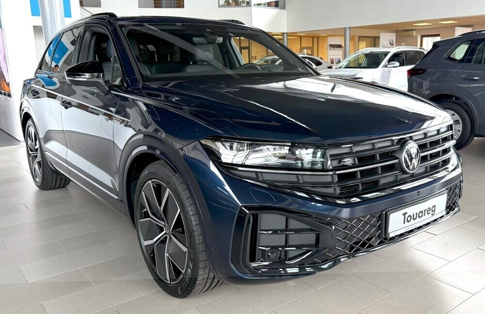 O121O07700_18.webp_Touareg R-Line V6 3,0 TDI 210 kW Tiptronic 8st. automat