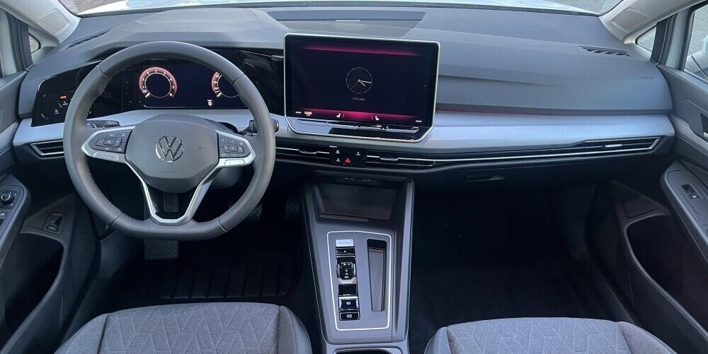 O121O07703_22.webp_Golf Variant People 1,5 eTS 85 kW 7 DSG