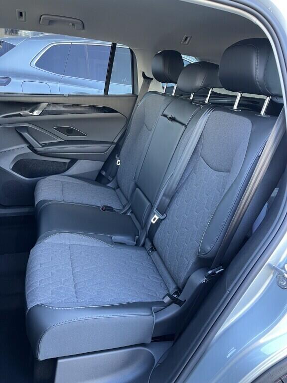 O121O07737_20.webp_Tayron People 1,5 eTSI 7DSG 110 kW