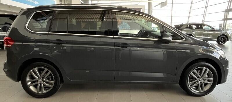 O121O07790_17.webp_Touran People 1,5 TSI EVO 110 kW 7 DSG