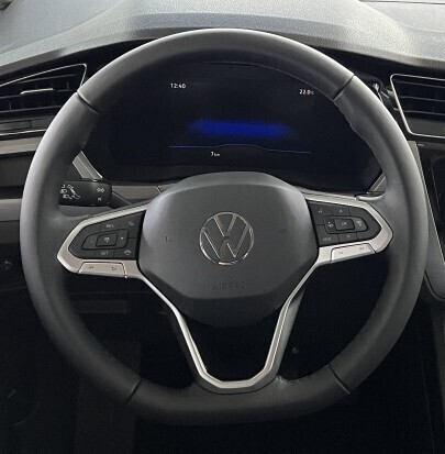 O121O07790_24.webp_Touran People 1,5 TSI EVO 110 kW 7 DSG